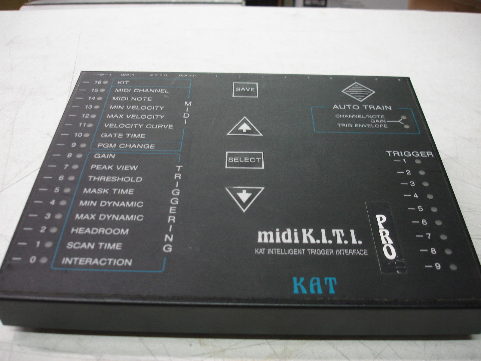 MIDIkiti Pro by KAT